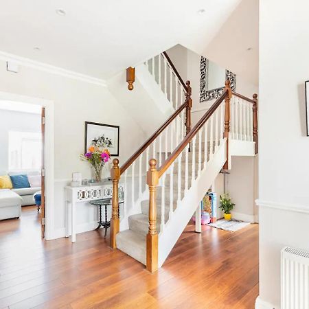 Station Road Homestay คาสเซิลบาร์ ภายนอก รูปภาพ
