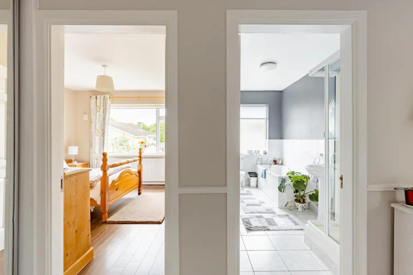 Station Road Homestay คาสเซิลบาร์ ภายนอก รูปภาพ